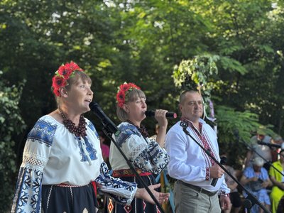 Збирали гроші для ЗСУ: на Миколаївщині відбувся гастрофестиваль борщу Збирали гроші для ЗСУ: на Миколаївщині відбувся гастрофестиваль борщу