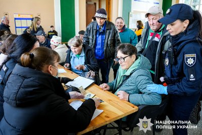 27 переселенців прибули другим евакуаційним потягом на Рівненщину 27 переселенців прибули другим евакуаційним потягом на Рівненщину