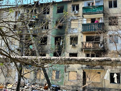 Російська армія БпЛА атакувала Павлоград у ніч на 25 квітня: на місці атаки долають наслідки Російська армія БпЛА атакувала Павлоград у ніч на 25 квітня: на місці атаки долають наслідки