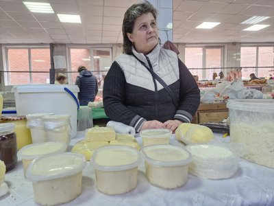 Шовдар, паски й плетені кошики: скільки коштує зібрати великодній набір в Ужгороді Шовдар, паски й плетені кошики: скільки коштує зібрати великодній набір в Ужгороді