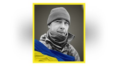 Похорон військового на Чернігівщині: попрощалися з Володимиром Омельченком Похорон військового на Чернігівщині: попрощалися з Володимиром Омельченком