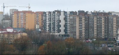 Попри війну будують житло: Хмельниччина — у десятці областей за темпами здачі та продажу новобудов Попри війну будують житло: Хмельниччина — у десятці областей за темпами здачі та продажу новобудов