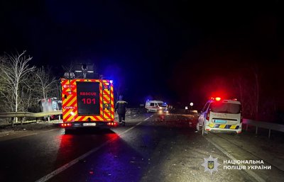 На трасі Одеса – ДТП зіткнулися легковик і вантажівка: є загиблий і травмована На трасі Одеса – ДТП зіткнулися легковик і вантажівка: є загиблий і травмована