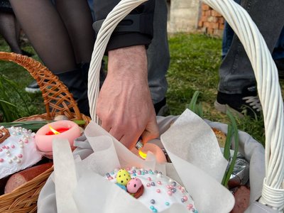 Як на Буковині освячували великодні кошики: фоторепортаж Як на Буковині освячували великодні кошики: фоторепортаж