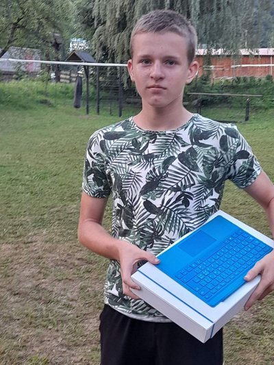 Вивчав з десяти років: на Всеукраїнському конкурсі з програмування на Android переміг учасник з Рівненщини Вивчав з десяти років: на Всеукраїнському конкурсі з програмування на Android переміг учасник з Рівненщини