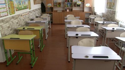 "Ми вірили в те, що буде два класи": на Черкащині в ліцеї не вистачає площі класної кімнати для першокласників "Ми вірили в те, що буде два класи": на Черкащині в ліцеї не вистачає площі класної кімнати для першокласників