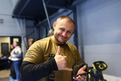 "Війна може завершитися, але в душі — ніколи": шлях майора ЗСУ Ярослава Фіногенова після поранення "Війна може завершитися, але в душі — ніколи": шлях майора ЗСУ Ярослава Фіногенова після поранення