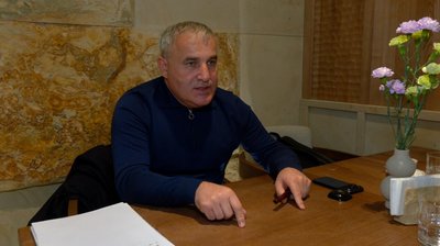 Забудова Подолу у Черкасах: чи зупинить забудовників статус пам'ятки Будинку з грифонами Забудова Подолу у Черкасах: чи зупинить забудовників статус пам'ятки Будинку з грифонами