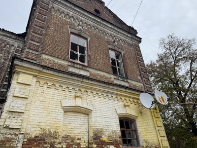 «Ніби на голову щось упало», — жителі Сум про потрійний удар армії РФ по автозаправках «Ніби на голову щось упало», — жителі Сум про потрійний удар армії РФ по автозаправках