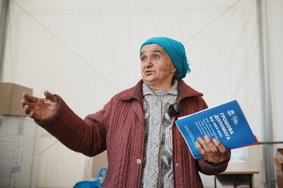Евакуйована жителька Купʼянська Любов Соболєва, 13 квітня 2026 року Евакуйована жителька Купʼянська Любов Соболєва, 13 квітня 2026 року
