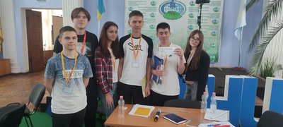 Шестеро старшокласників із Житомира здобули ІІІ місце на Всеукраїнському інтернет-турнірі "NATURE-2024" Шестеро старшокласників із Житомира здобули ІІІ місце на Всеукраїнському інтернет-турнірі "NATURE-2024"
