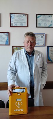 Дефібрилятори для вільного доступу: чи мають бути у кожному закладі і для чого потрібні Дефібрилятори для вільного доступу: чи мають бути у кожному закладі і для чого потрібні