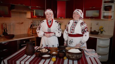 "Кулінарний спадок": як випікають традиційні Великодні мазурки без солі на Рівненщині "Кулінарний спадок": як випікають традиційні Великодні мазурки без солі на Рівненщині