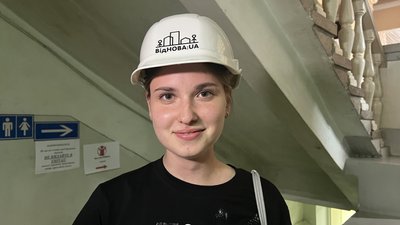 Координаторка по набору учасників Віднова:UA Дар'я Демиденко Координаторка по набору учасників Віднова:UA Дар'я Демиденко