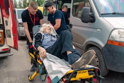 "Найтрагічніше для мене — втрата Бахмута". Історія евакуаційника Едуарда Скорика "Найтрагічніше для мене — втрата Бахмута". Історія евакуаційника Едуарда Скорика