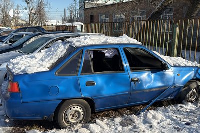 "Не встиг добігти до коридора, як пролунав вибух": російський дрон пошкодив будинок в Дніпровському районі "Не встиг добігти до коридора, як пролунав вибух": російський дрон пошкодив будинок в Дніпровському районі