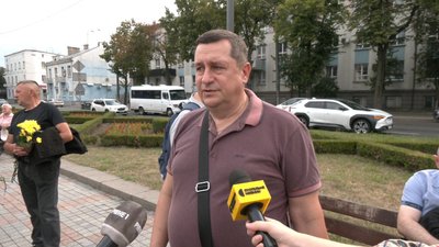 З військовим Олегом Іванченком попрощалися у Рівному З військовим Олегом Іванченком попрощалися у Рівному
