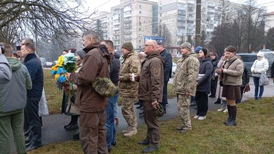 Крути, Герої Крут, битва під Крутами, вшанування Героїв Крут Крути, Герої Крут, битва під Крутами, вшанування Героїв Крут