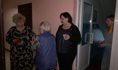 Переселенці святкують Різдво у гуртожитку Луцького педколеджу Переселенці святкують Різдво у гуртожитку Луцького педколеджу