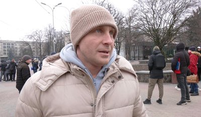 Черги до ТЦК та СП у Хмельницькому: яка причина Черги до ТЦК та СП у Хмельницькому: яка причина