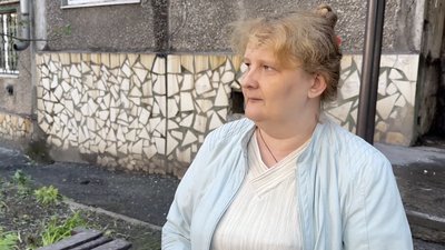 Війська РФ вдарили по Кам'янському, є поранені: що відбувається на місці події Війська РФ вдарили по Кам'янському, є поранені: що відбувається на місці події