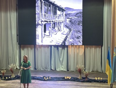 У КНУТД вшанували пам’ять жертв геноциду кримськотатарського народу У КНУТД вшанували пам’ять жертв геноциду кримськотатарського народу