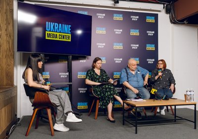 Свобода слова в Криму знищена: репресії проти журналістів та контроль над інформацією Свобода слова в Криму знищена: репресії проти журналістів та контроль над інформацією
