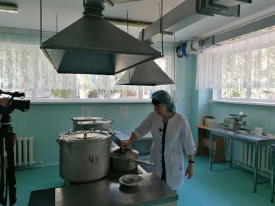 У кропивницьких дитсадках та школах не вистачає 36 медсестер: працівники звільняються через низьку зарплату У кропивницьких дитсадках та школах не вистачає 36 медсестер: працівники звільняються через низьку зарплату