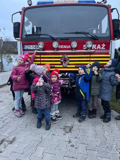 Історія волонтерки Енн з Коннектикуту, яка привезла в Чернівці пожежну машину Історія волонтерки Енн з Коннектикуту, яка привезла в Чернівці пожежну машину