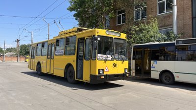 У Полтаві тривають практичні заняття для майбутніх водіїв тролейбусів У Полтаві тривають практичні заняття для майбутніх водіїв тролейбусів