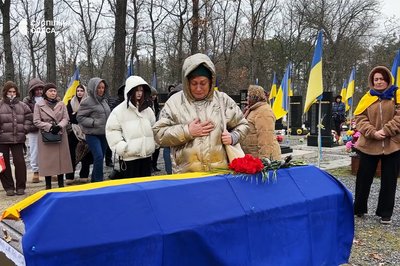 Два роки вважався безвісти зниклим: в Ізмаїлі попрощались із загиблим військовим Два роки вважався безвісти зниклим: в Ізмаїлі попрощались із загиблим військовим