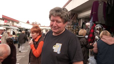 Білі, рижики та опеньки: що розповіли продавці та покупці про ціни на гриби на центральному ринку Рівного Білі, рижики та опеньки: що розповіли продавці та покупці про ціни на гриби на центральному ринку Рівного