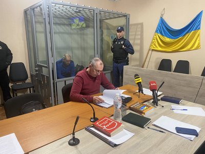 Підозрюваним у вбивстві військового ТЦК у Пирятині продовжили запобіжні заходи Підозрюваним у вбивстві військового ТЦК у Пирятині продовжили запобіжні заходи