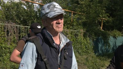 "Це так все щоденно. До вибухів ми звикли": в Оріхові під обстрілами армії РФ працюють комунальні служби та одна лікарка