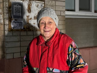 Через удар БпЛА у Дніпрі пошкоджені дві багатоповерхівки: що розповіли про атаку місцеві мешканці Через удар БпЛА у Дніпрі пошкоджені дві багатоповерхівки: що розповіли про атаку місцеві мешканці