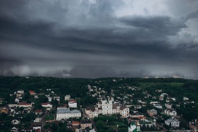 хмари, смерч, Кременець хмари, смерч, Кременець