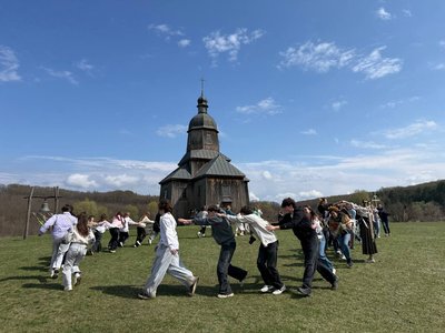 Відроджували традиції: як на Черкащині водили гаївки Відроджували традиції: як на Черкащині водили гаївки