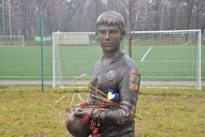 "Стьопа продовжує жити та надихати своїми вчинками". Росмова зі Сталіною Чубенка до дня матері "Стьопа продовжує жити та надихати своїми вчинками". Росмова зі Сталіною Чубенка до дня матері