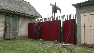 "А нащо мені Білорусь, як я українець": історії жителів села на Рівненщині, яке розташоване за кілометр від кордону "А нащо мені Білорусь, як я українець": історії жителів села на Рівненщині, яке розташоване за кілометр від кордону