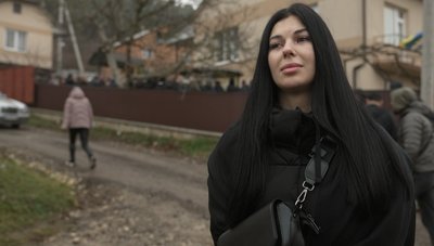 Тернопіль, Ірина Романова, Мирослава Копча, Акіра, похорон, 29 листопада 2025 Тернопіль, Ірина Романова, Мирослава Копча, Акіра, похорон, 29 листопада 2025