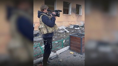 Чернігівському музею передали частину списа часів Київської доби, який знайшов на фронті військовий Олександр Урванцев Чернігівському музею передали частину списа часів Київської доби, який знайшов на фронті військовий Олександр Урванцев