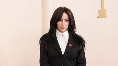 Архетипи, обіди та залякування: як працюють оскарівські кампанії Архетипи, обіди та залякування: як працюють оскарівські кампанії