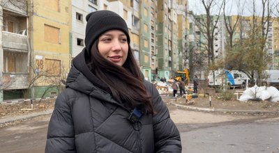 “З мене хлистала кров, собака був зі мною": як після обстрілу міста сум’яни шукали пса Еріку “З мене хлистала кров, собака був зі мною": як після обстрілу міста сум’яни шукали пса Еріку