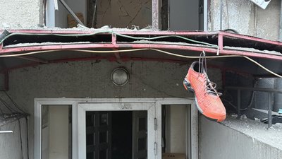 Пошкоджене приміщення внаслідок ударів у центрі Харкова Пошкоджене приміщення внаслідок ударів у центрі Харкова