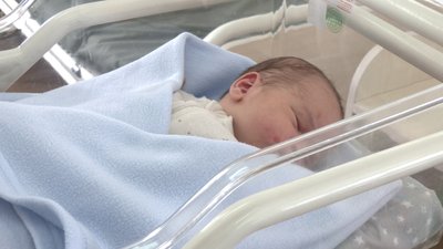 "Вся одежка виявилась маленькою, яку купували": хлопчик вагою 5 кг народився у Рівному "Вся одежка виявилась маленькою, яку купували": хлопчик вагою 5 кг народився у Рівному
