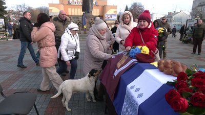 З військовим Вадимом Бабіним попрощалися у Рівному З військовим Вадимом Бабіним попрощалися у Рівному