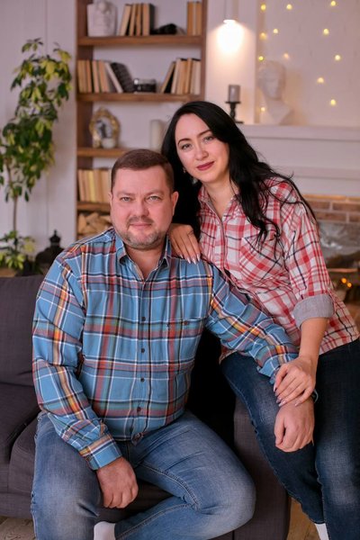 "Дуже важко, навіть сну немає". Кривий Ріг у жалобі за загиблими через ракетний удар 5 березня "Дуже важко, навіть сну немає". Кривий Ріг у жалобі за загиблими через ракетний удар 5 березня