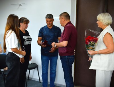 На Одещині рідним загиблих захисників вручили державні нагороди