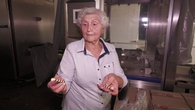 РФ ударила з авіації по кондитерській фабриці та виробництву сільгосптехніки в Харкові: є поранені й загибла РФ ударила з авіації по кондитерській фабриці та виробництву сільгосптехніки в Харкові: є поранені й загибла