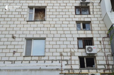 Усе затряслося, полетіло скло: наслідки нічного удару по Ізмаїлу на Одещині Усе затряслося, полетіло скло: наслідки нічного удару по Ізмаїлу на Одещині